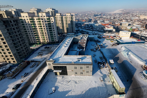 “Урт цагаан”-ы худалдаа, үйлчилгээ эрхэлж байсан иргэдийн орох шинэ төвийн ажлын явц 80 хувьтай байна